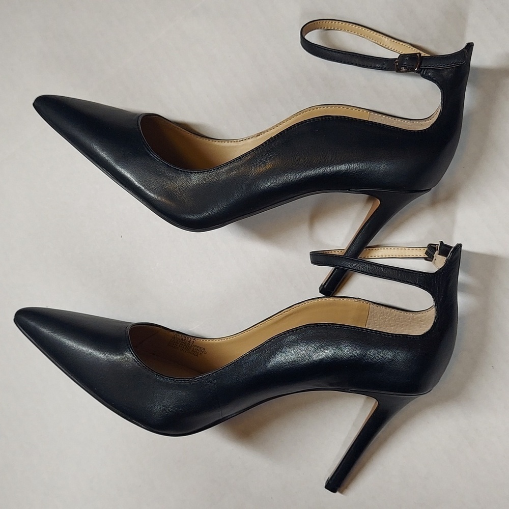 Vince Camuto Hinata Black Ankle Strap Heel Size 9 1/2 M - Picture 6 of 10